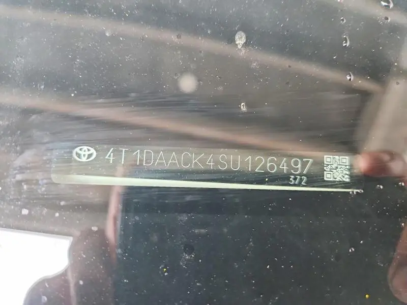 2025 TOYOTA CAMRY SE  