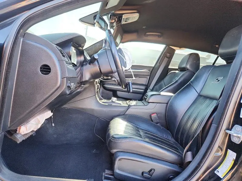 2019 CHRYSLER 300 S  