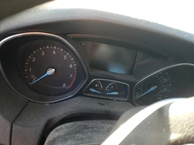 2017 FORD FOCUS SE  