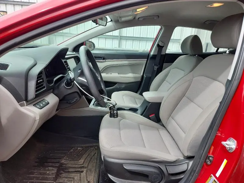 2020 HYUNDAI ELANTRA SEL  