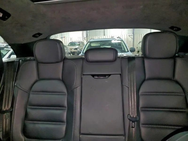 2016 PORSCHE MACAN TURBO  