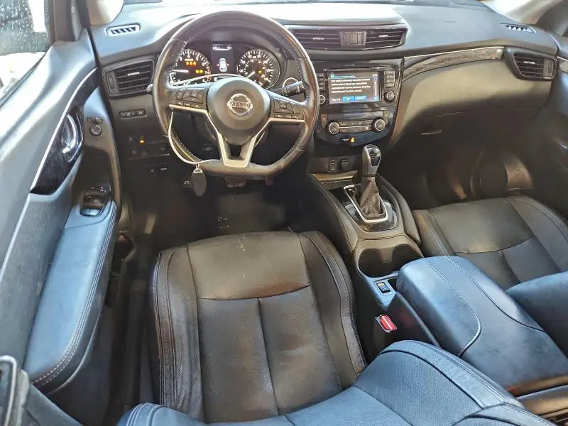 2017 NISSAN ROGUE SPORT S  