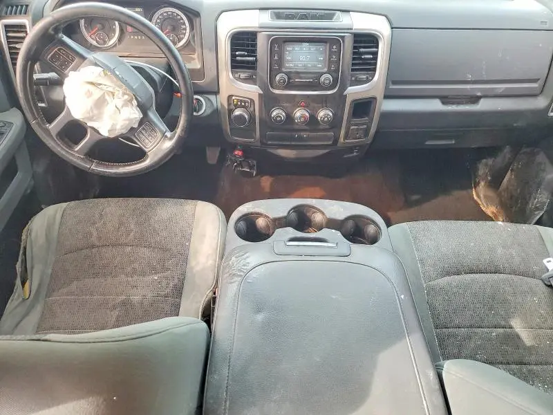 2014 RAM 1500 SLT  