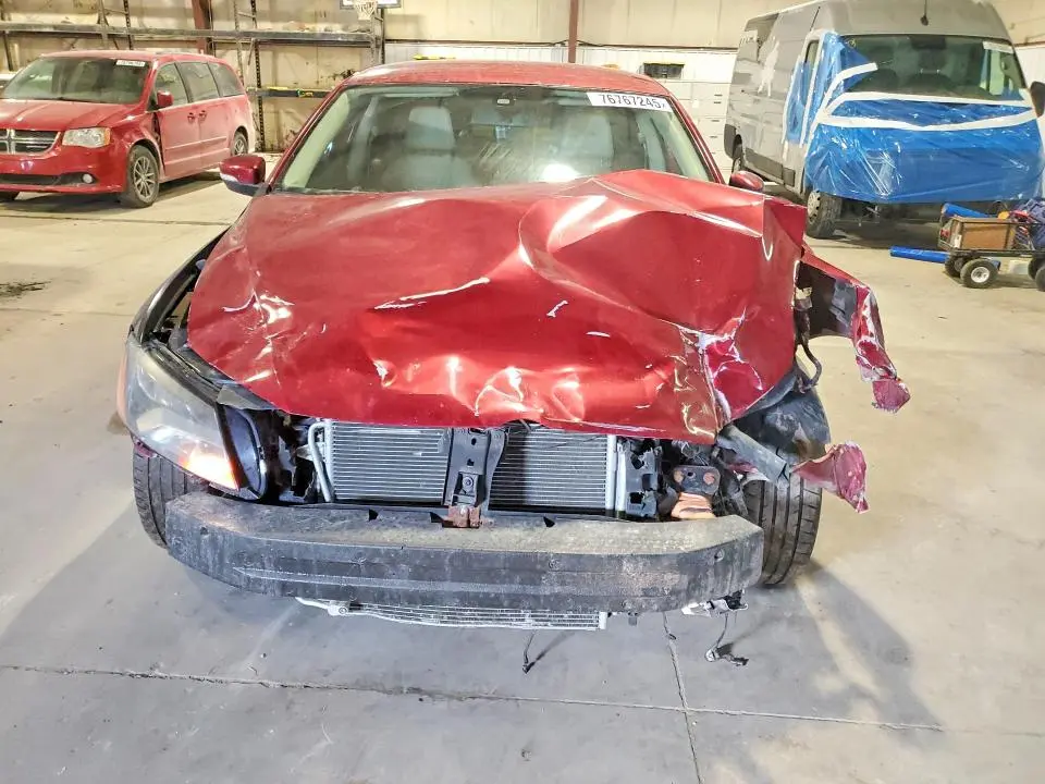 2015 VOLKSWAGEN PASSAT SE  