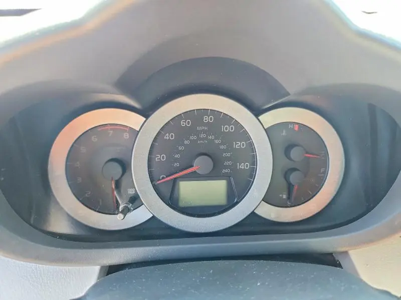 2010 TOYOTA RAV4 LIMITED  