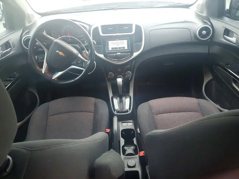 2017 CHEVROLET SONIC LT  