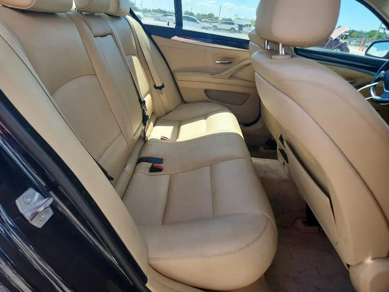 2015 BMW 528 XI  