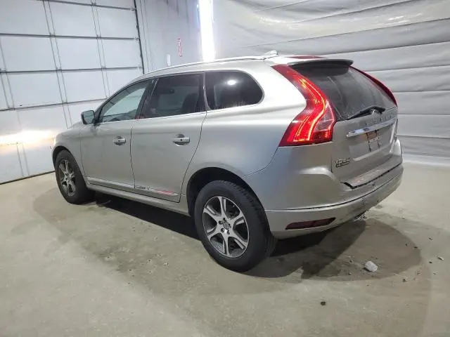 2015 VOLVO XC60 T6 PREMIER+  