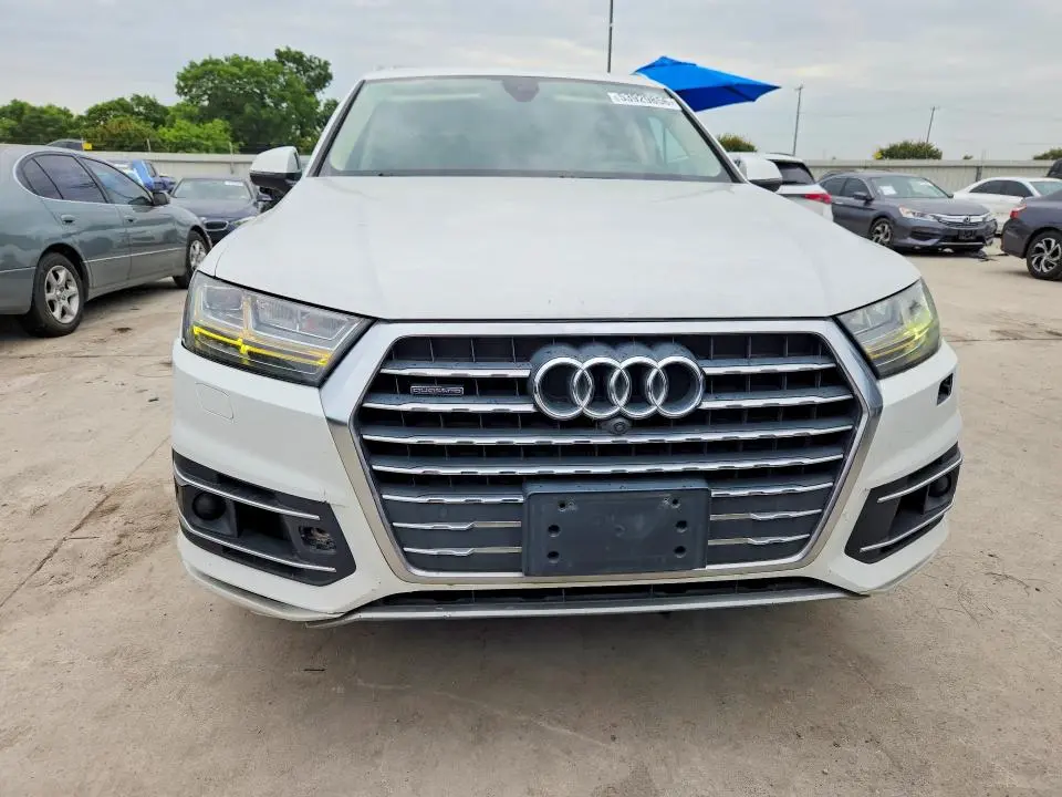 2017 AUDI Q7 PRESTIGE  