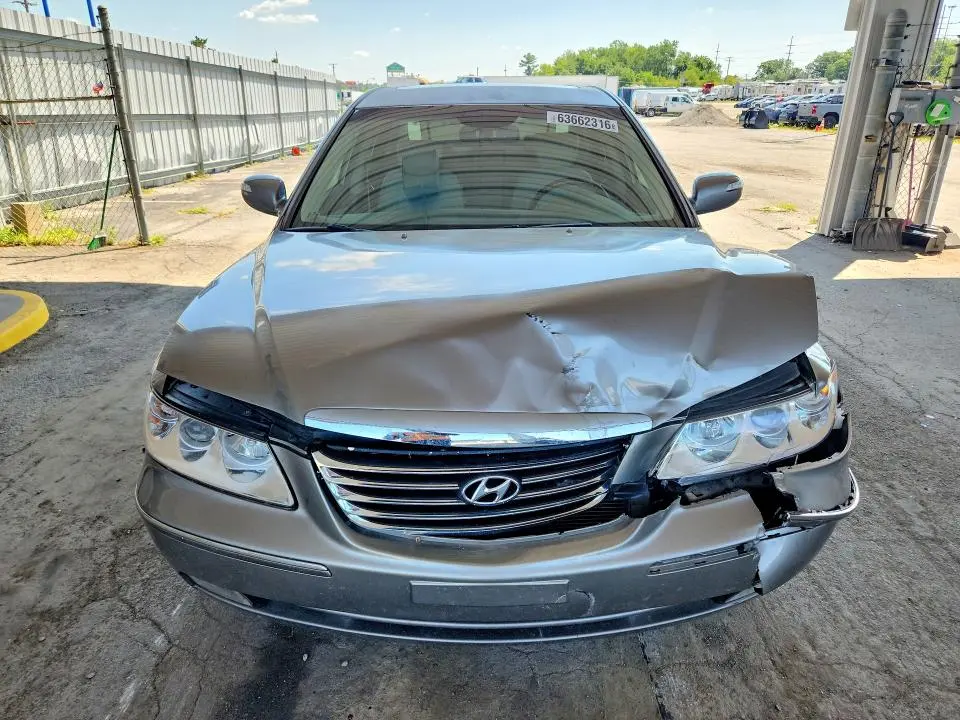 2010 HYUNDAI AZERA LIMITED  