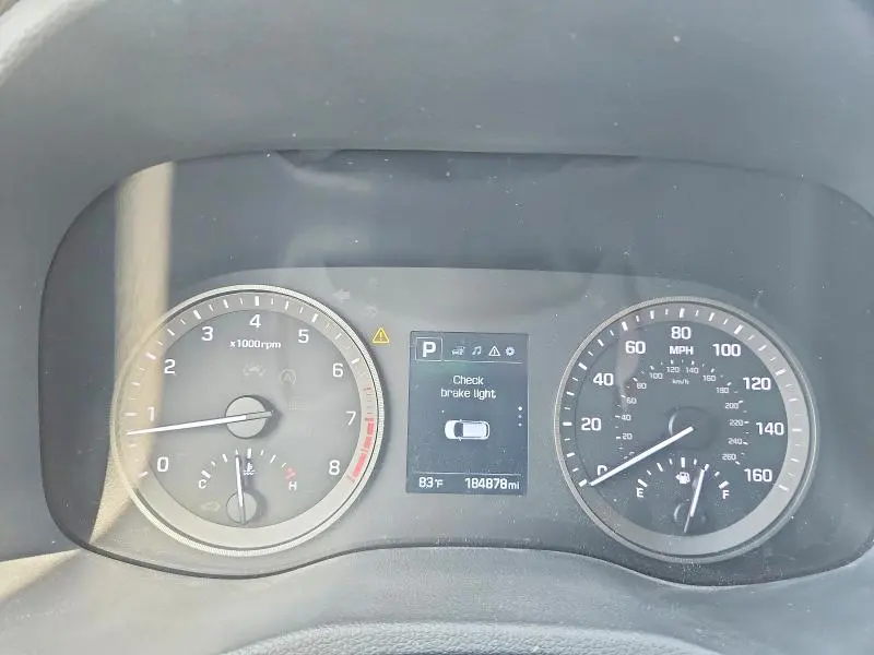 2018 HYUNDAI TUCSON SE  