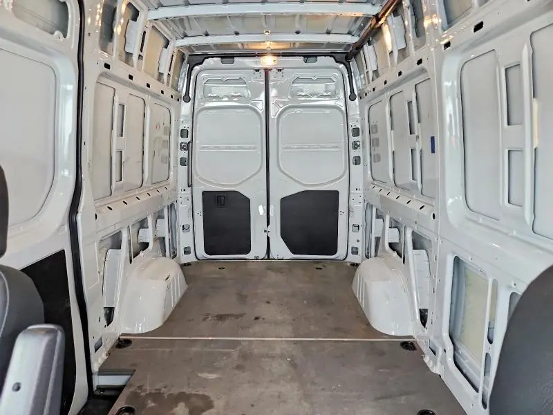 2025 MERCEDES-BENZ SPRINTER 2500  
