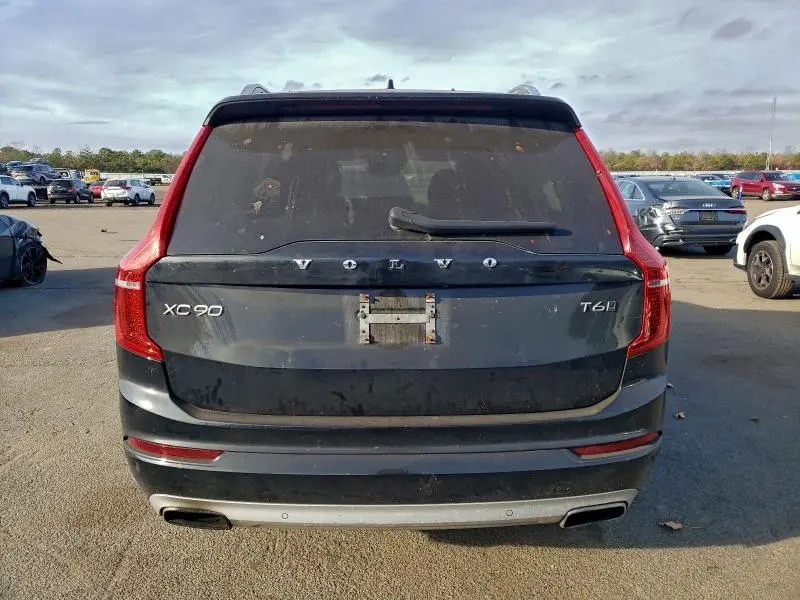 2016 VOLVO XC90 T6  