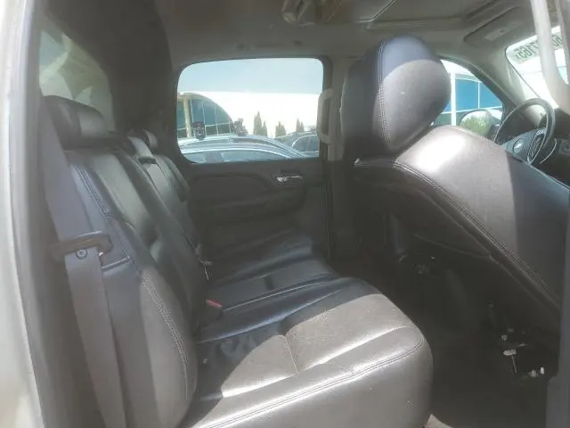 2013 CHEVROLET AVALANCHE LTZ  