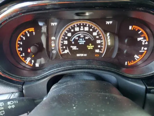 2021 DODGE DURANGO SXT  