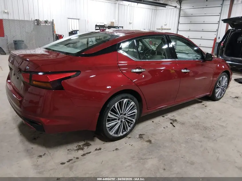 2025 NISSAN ALTIMA SL FWD