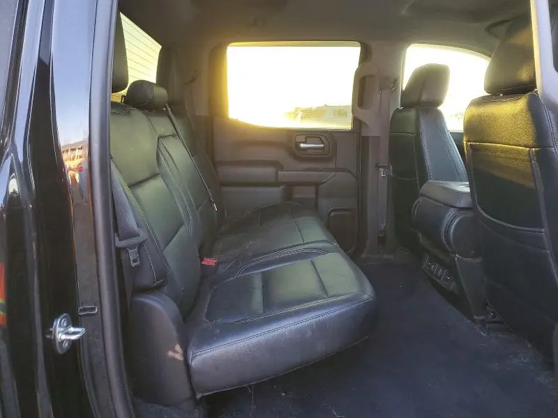 2021 CHEVROLET SILVERADO K1500 LT  