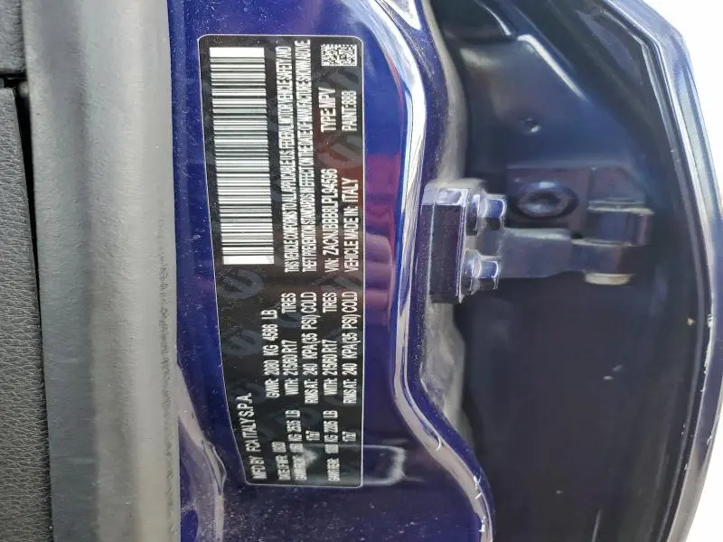 2020 JEEP RENEGADE LATITUDE  