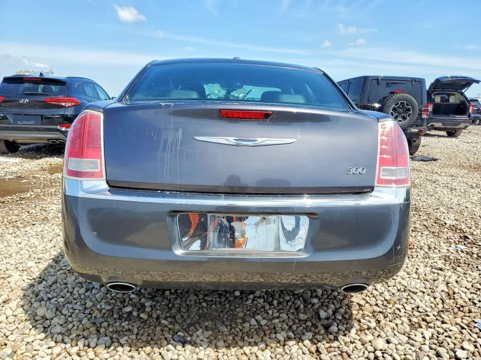 2013 CHRYSLER 300   