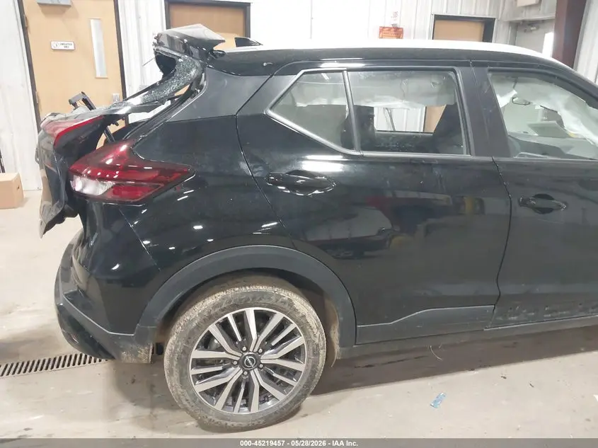 2024 NISSAN KICKS SV XTRONIC CVT