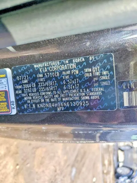 2022 KIA CARNIVAL LX  