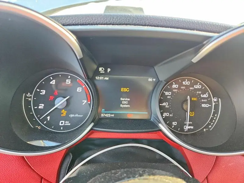 2021 ALFA ROMEO GIULIA   