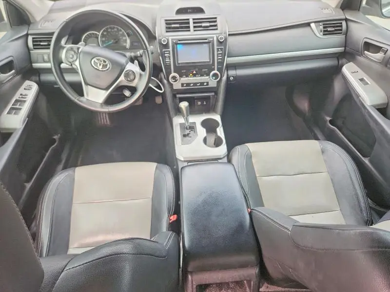 2012 TOYOTA CAMRY SE  
