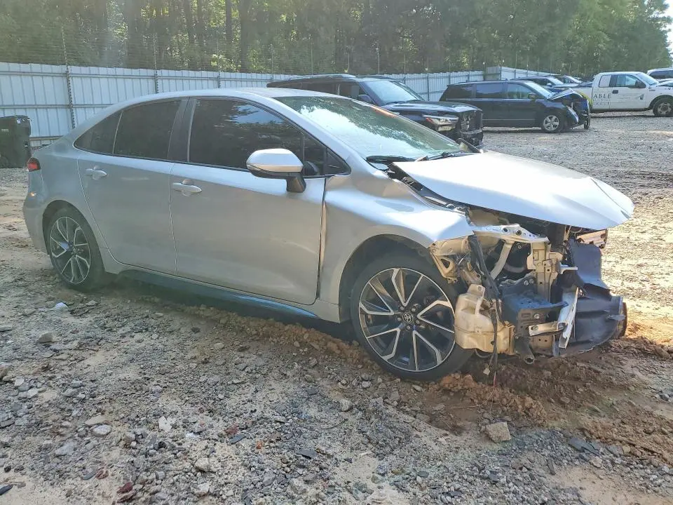 2020 TOYOTA COROLLA SE  