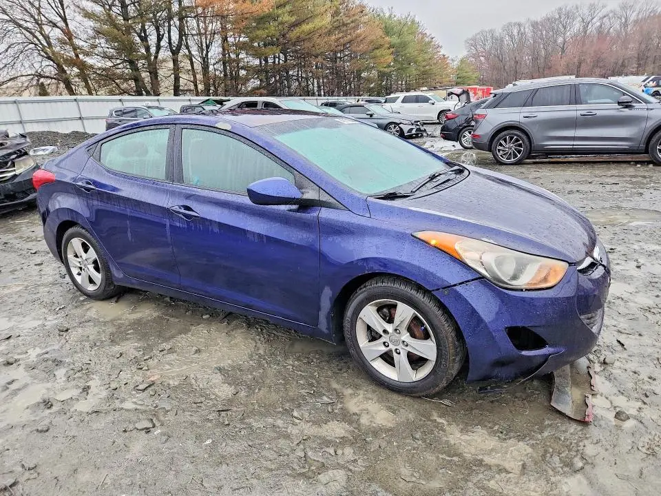 2012 HYUNDAI ELANTRA GLS  