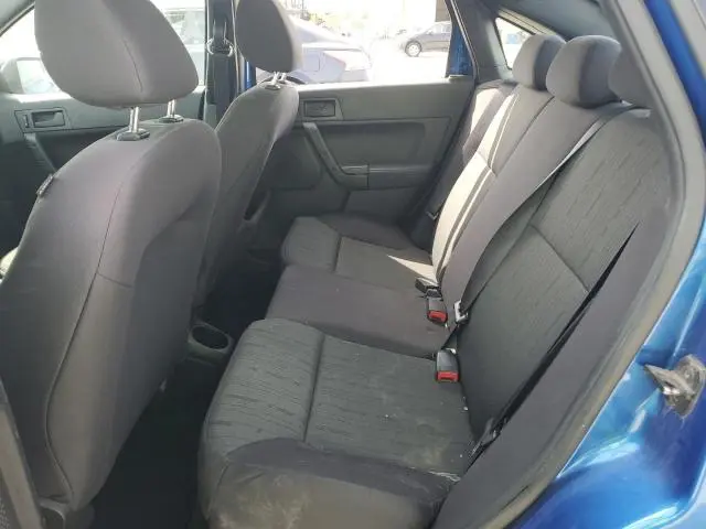 2011 FORD FOCUS SE  