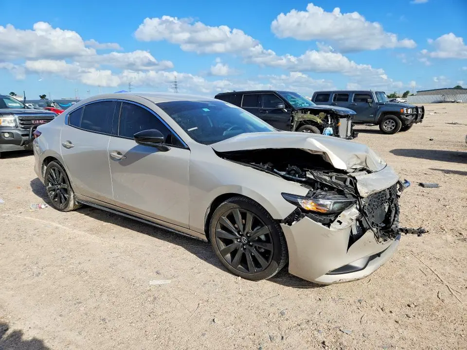 2024 MAZDA 3 SELECT SPORT  