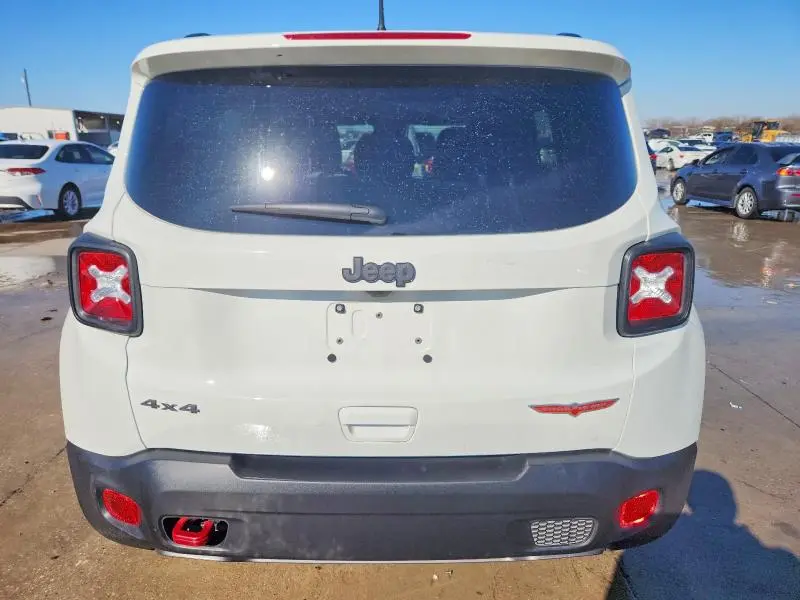 2022 JEEP RENEGADE TRAILHAWK  