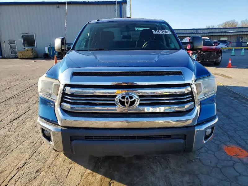 2016 TOYOTA TUNDRA SR5  