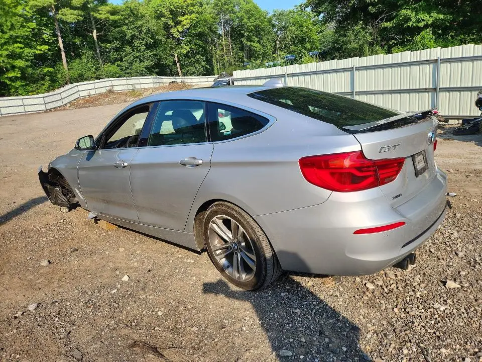 2018 BMW 330 XIGT  