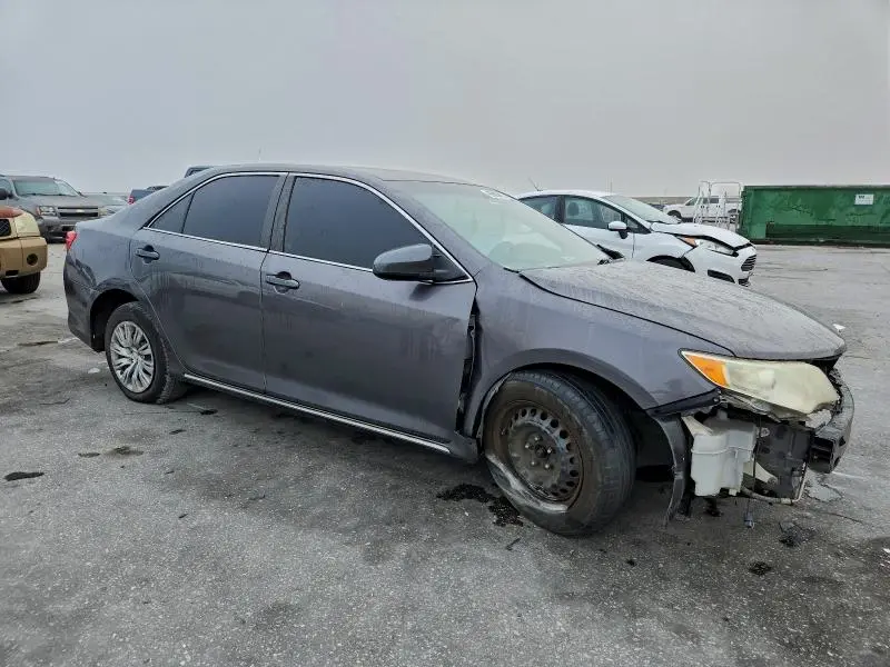 2014 TOYOTA CAMRY L  