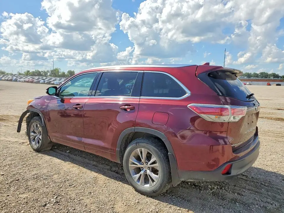 2015 TOYOTA HIGHLANDER XLE  