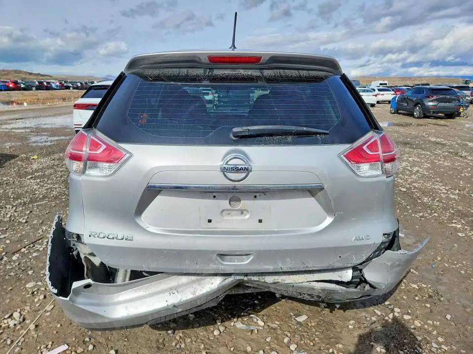 2016 NISSAN ROGUE S  
