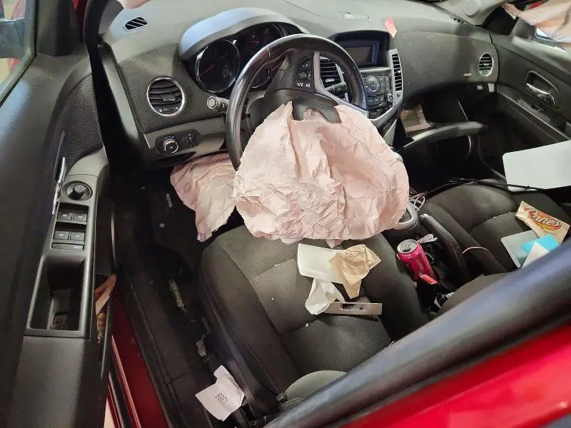 2012 CHEVROLET CRUZE LT  