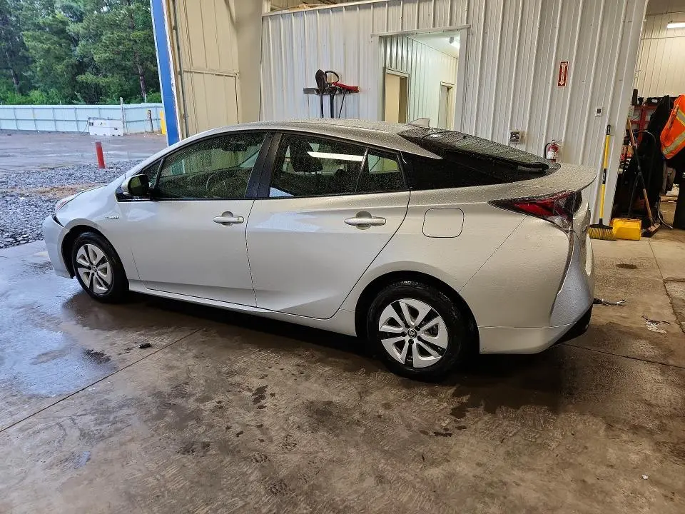 2016 TOYOTA PRIUS THREE  