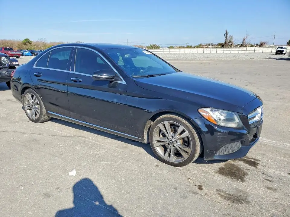 2018 MERCEDES-BENZ C 300  