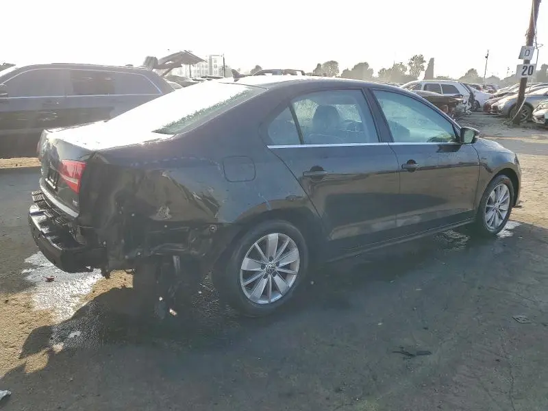 2015 VOLKSWAGEN JETTA SE  