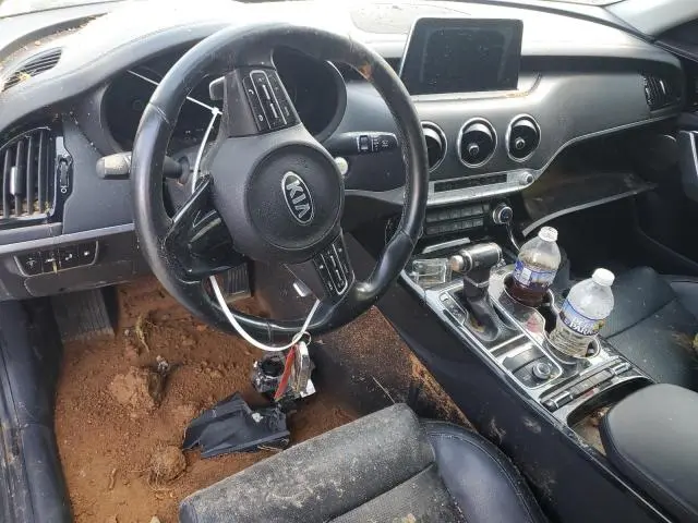 2018 KIA STINGER PREMIUM  