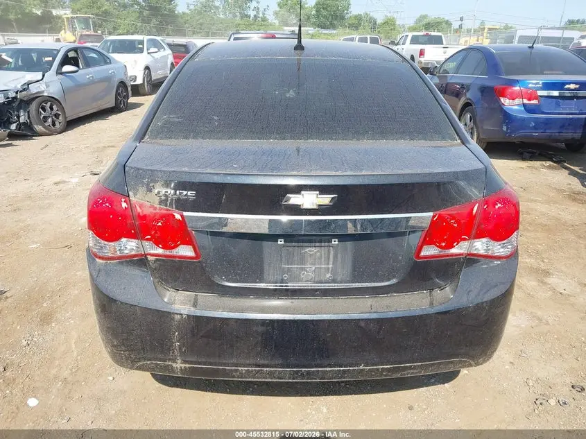 2012 CHEVROLET CRUZE LS