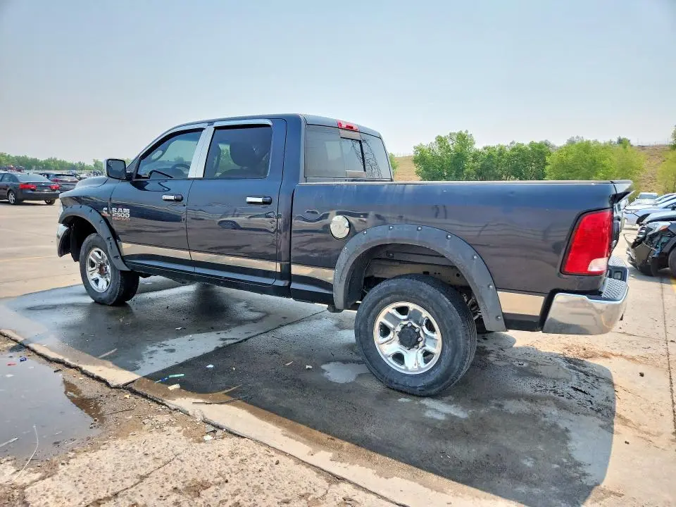 2015 RAM 2500 SLT  