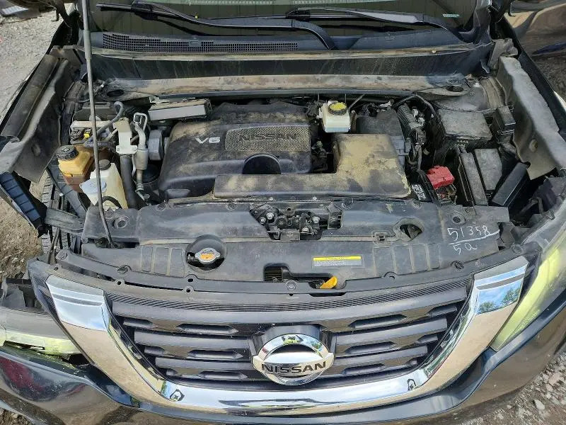 2018 NISSAN PATHFINDER SV  