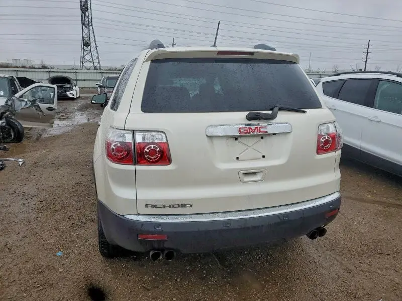 2010 GMC ACADIA SLE  