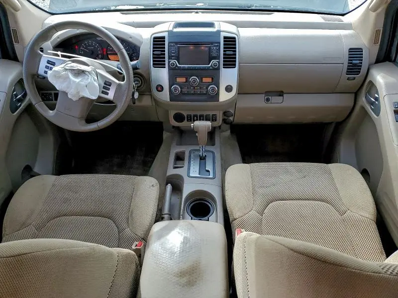 2015 NISSAN FRONTIER S  