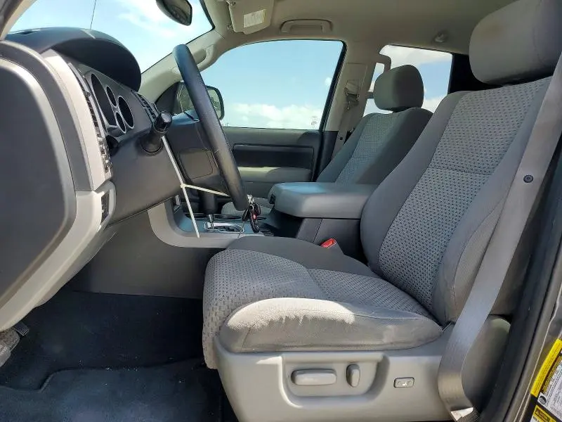 2013 TOYOTA TUNDRA GRADE  