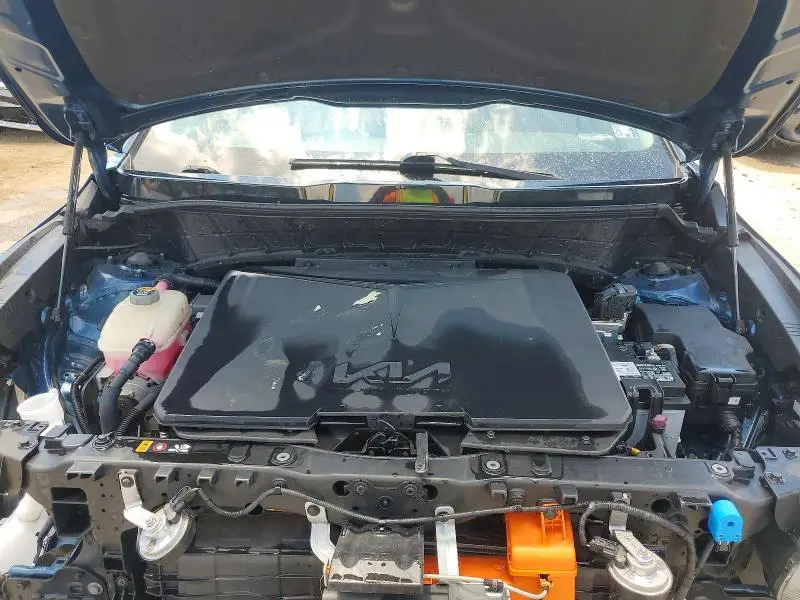 2026 KIA NIRO LX  