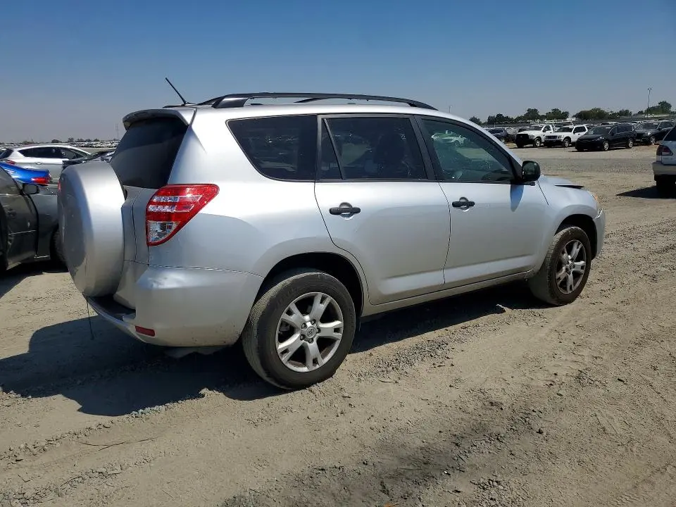 2011 TOYOTA RAV4 BASE  